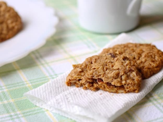 Gluten-Free Whole-Grain Oatmeal Cookies