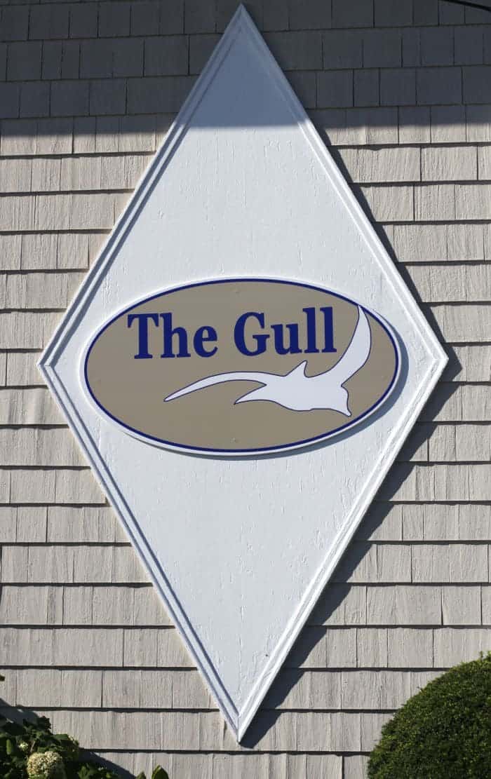 The Gull Motel Sign.