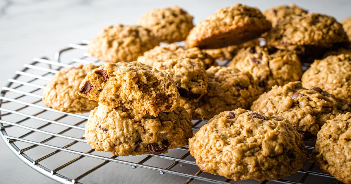 Chewy Oatmeal Raisin Cookies Recipe Easy Gluten Free Oatmeal Cookies Thick and Chewy 