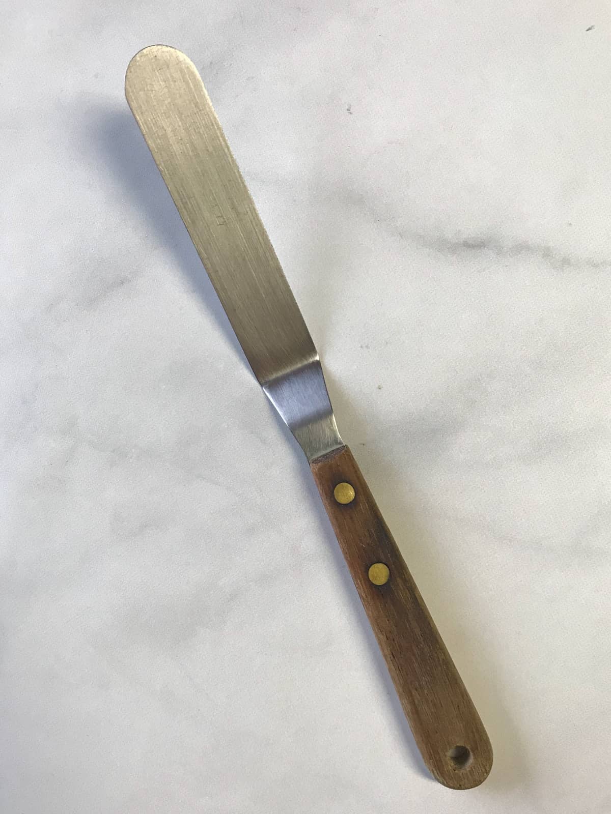 Small metal offset spatula