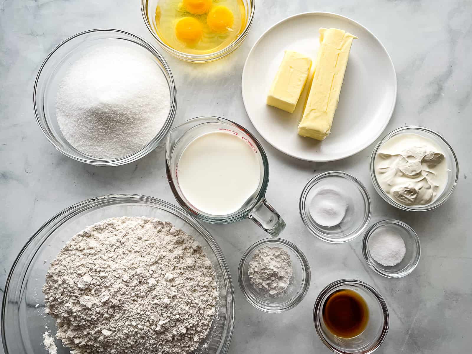 Gluten-free vanilla cake ingredients.